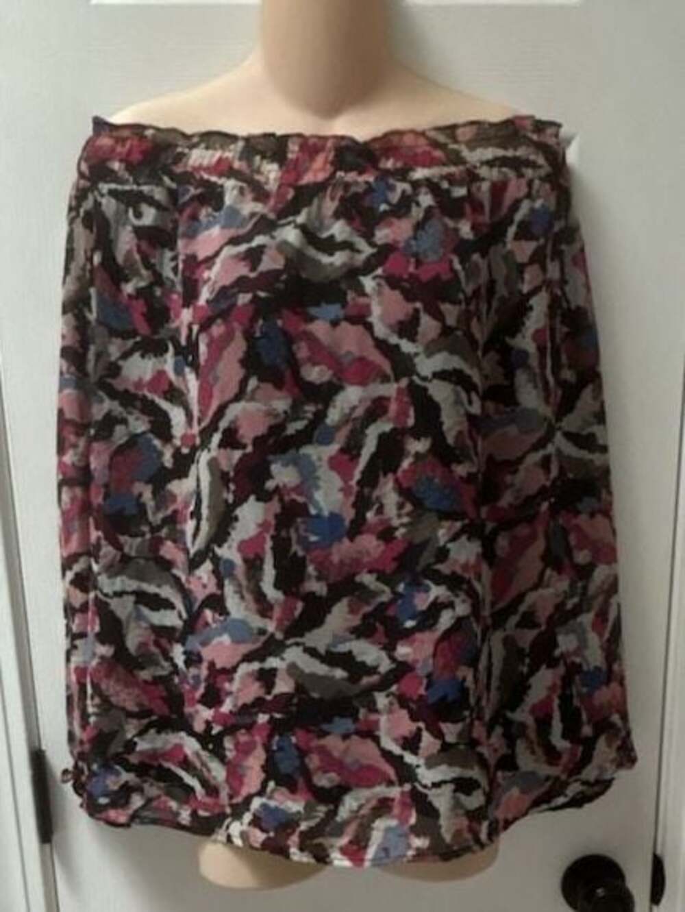 Maximalist Lane Bryant Plus Size 18/20 Off-the-Shoulder Ruffle Top